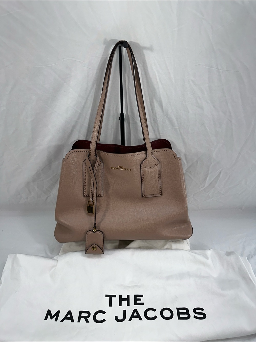 The Marc Jacobs Editor Leather Shoulder Tote Bag W/ Dust Cover